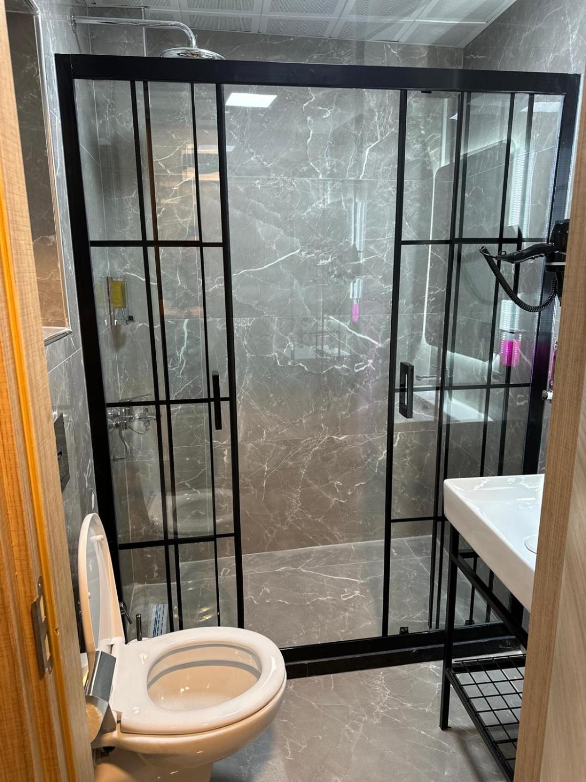Grand Fm Hotel イスタンブール エクステリア 写真