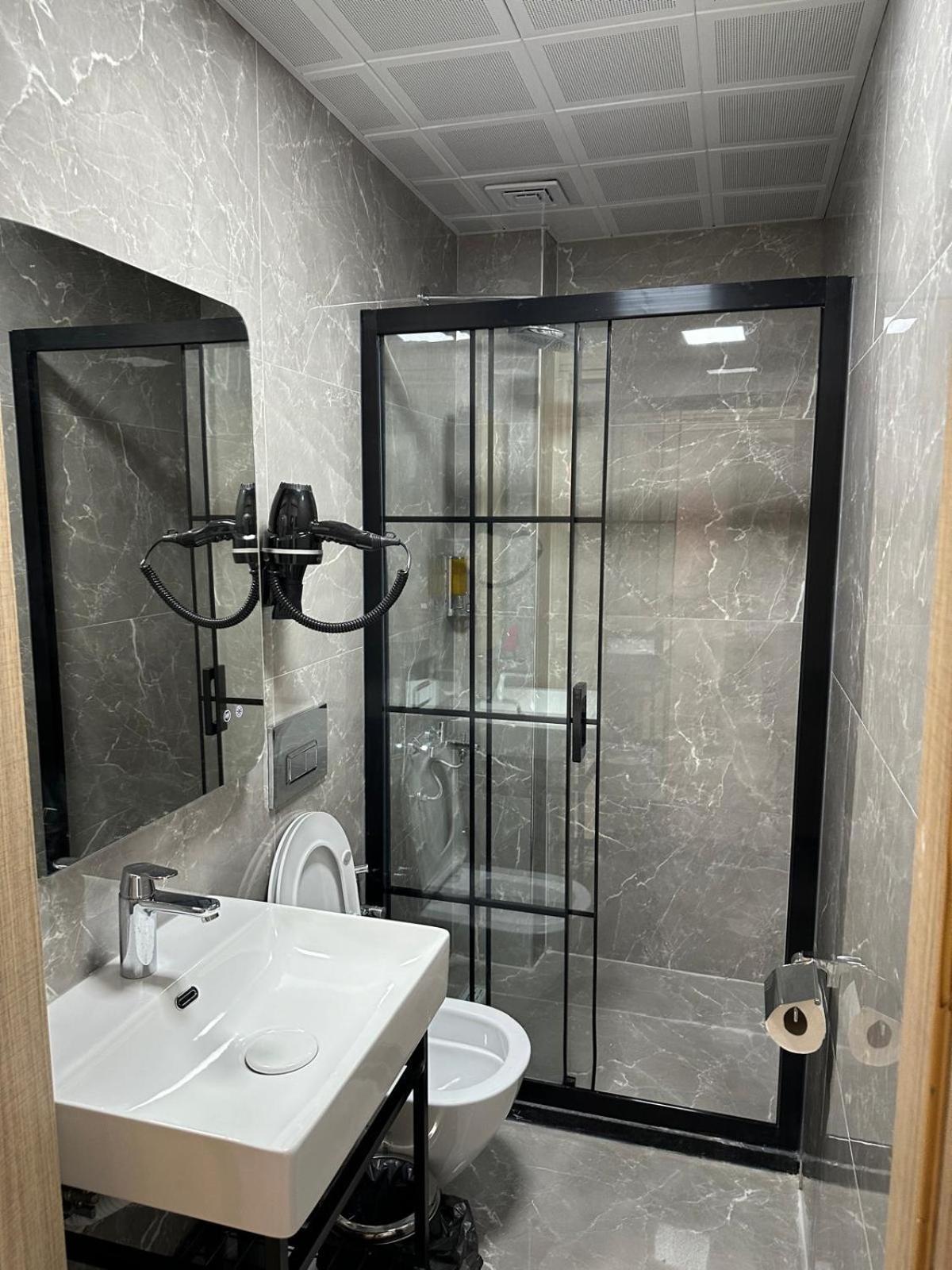 Grand Fm Hotel イスタンブール エクステリア 写真