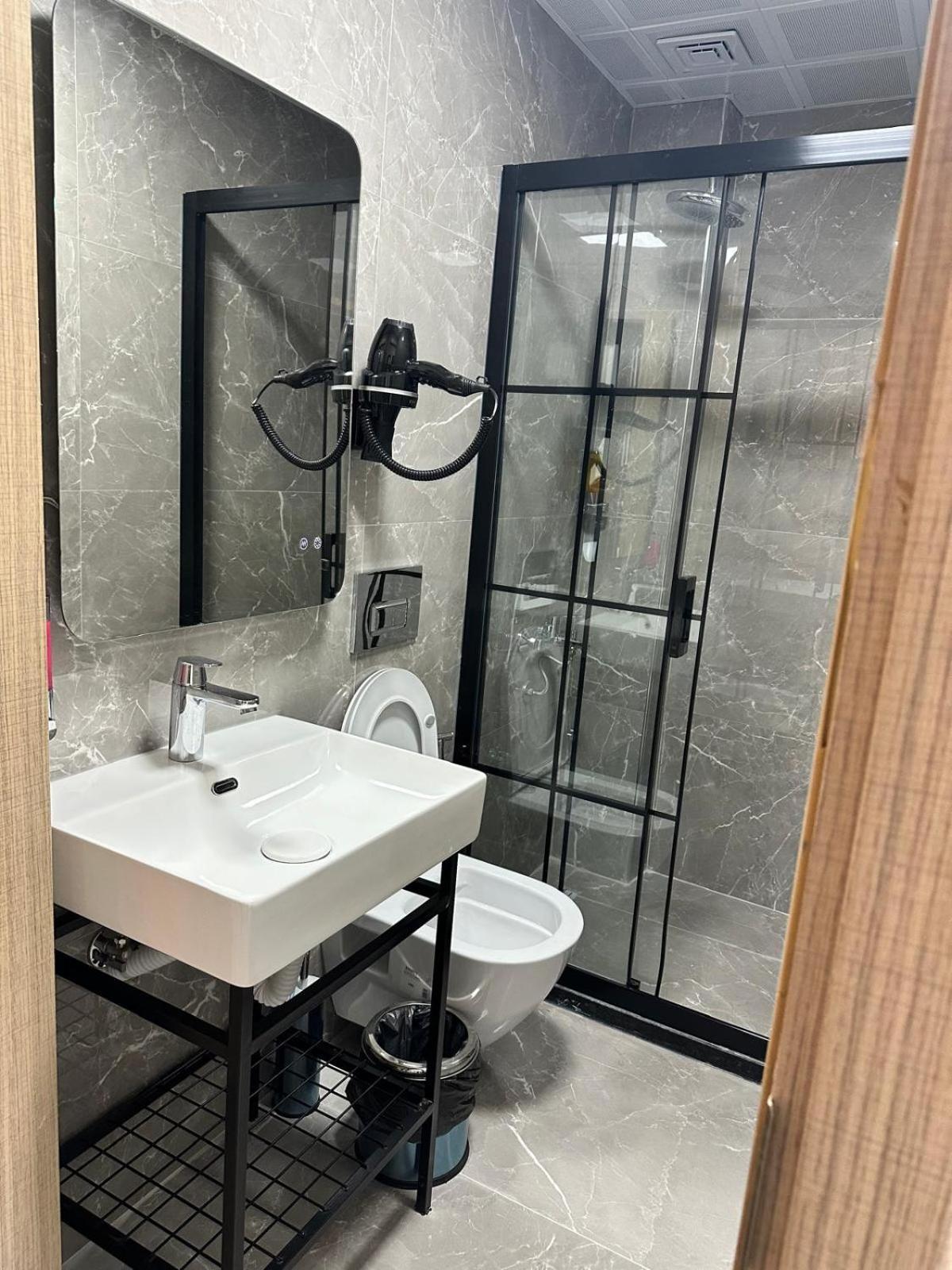 Grand Fm Hotel イスタンブール エクステリア 写真